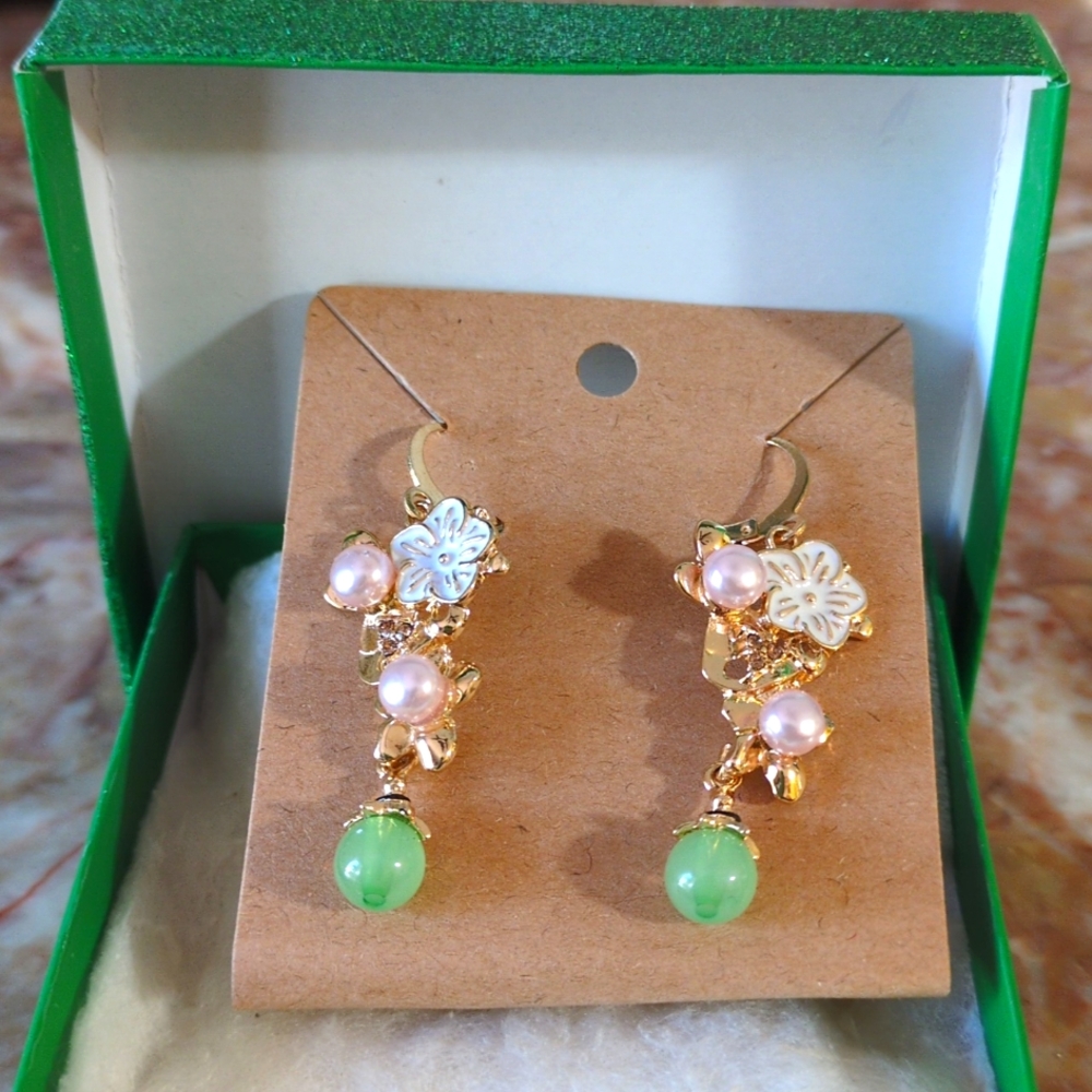 Elegant Gold and Green Earrings